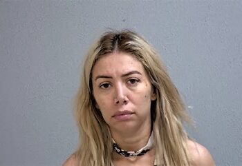 Regidora se queda presa, recibe cargos estatales