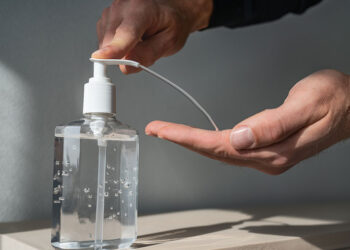 Ofrecen donación de gel antibacterial