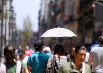 Van 9 muertes por ola de calor en México