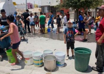 Sin agua varios días habitantes del Poniente de Monterrey:WF