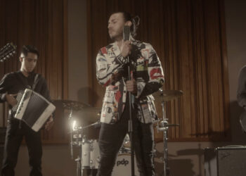 Presenta Yeisi su “Trovador Tejano”