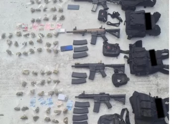 Detienen a 4 con armamento en NL
