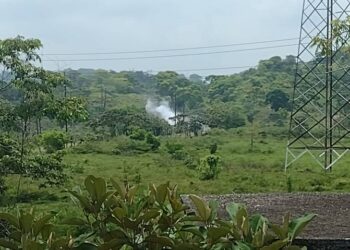 Reportan fuga de gas natural en ducto de Pemex en Nanchital, Veracruz