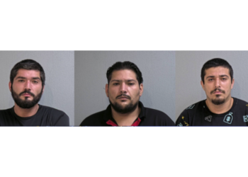 Primos la agreden y roban Jeep
