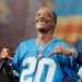 Snoop Dogg dona 10 mil dólares a una mujer de 93 años que está a punto de perder su casa