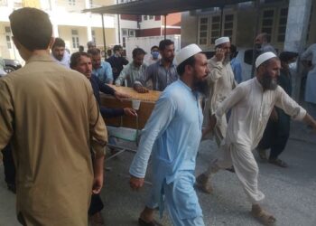 54 muertos en atentado en Pakistán reivindicado por el Estado Islámico