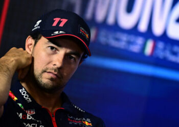 Checo Pérez descarta presión para GP de Italia: “quiero tener un fin de semana limpio”