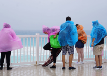 Depresión tropical “Diez” se convierte en Tormenta Tropical “Idalia”