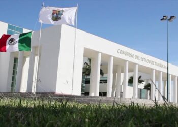 Promueven juicio político contra Diputados del PAN
