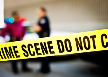 Intenta huir y acaba en el hospital