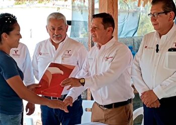 Lleva ITAVU seguridad jurídica a familias de Nuevo Morelos