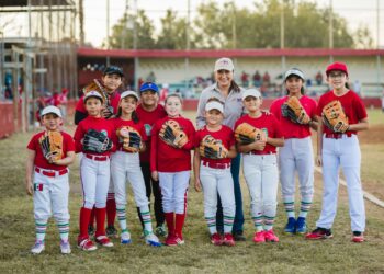 Agradecen familias promoción al deporte
