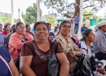 Lleva SEBIEN apoyos a habitantes de Bustamante