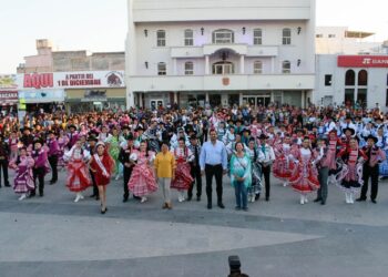 Convierten en escenarios las plazas públicas de Reynosa