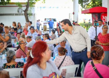 Festejaron en grande Municipio y DIF a abuelitos de Reynosa
