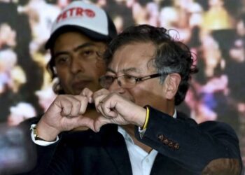Mi padre no sabía sobre la procedencia del dinero, asegura Nicolás Petro