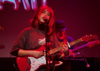 Bratty: Refrescando con sus canciones a Monterrey