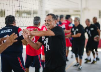 Conviven equipos de Cachibol de Reynosa y Matamoros