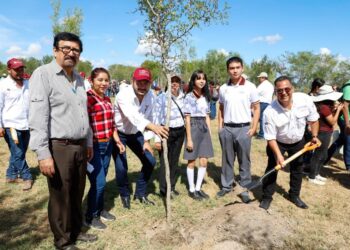 Inició reforestación del parque Laguna La Escondida de Reynosa