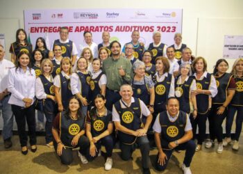 Son escuchados en Reynosa y les otorgan aparatos auditivos gratuitos