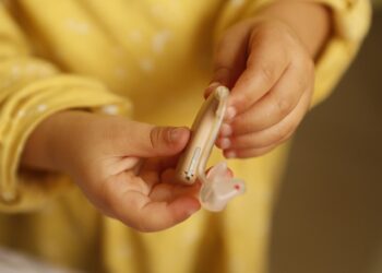 Invita municipio de Reynosa a participar en Campaña de Aparatos Auditivos