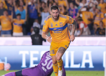 ¡Volvió a perder Cruz Azul! Tigres los exhibe y deja al borde de la eliminación