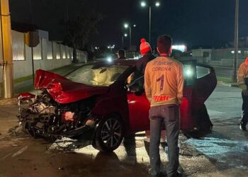 Fuerte choque en cruce de Prolongación Francita: hay dos lesionados