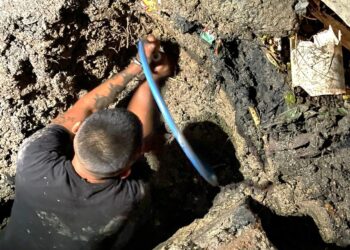 Soluciona COMAPA fuga de agua potable en Reserva Territorial Campestre