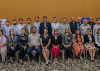 Participó Carlos Peña Ortiz en sesión de COPARMEX