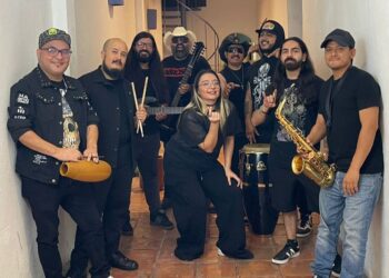 Mamalones de Nuevo León: Una dinámica fusión de géneros y gran talento.