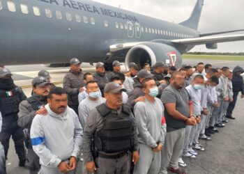 Desde Tamaulipas trasladan a 67 personas privadas de la libertad a CEFERESOS