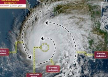 Norma sube a categoría 4; sigue su trayectoria hacia Baja California