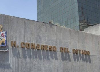 Congreso de Nuevo León continúa en busca de gobernador interino