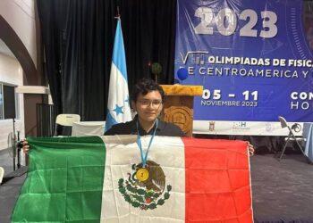 De Honduras para Altamira: estudiante gana medalla de oro en competencia de Física