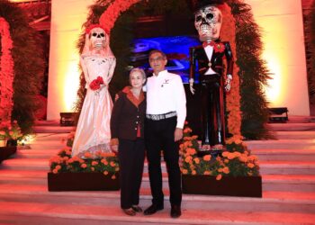 Tamaulipas recupera tradiciones de Día de Muertos