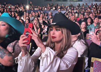 Alicia Villarreal sigue siendo la güerita consentida de McAllen, Texas