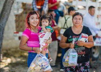 Recibió Gobierno de Reynosa a familias de Villas del Roble en Audiencia