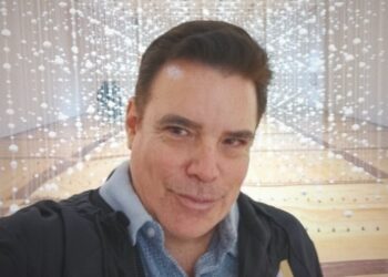 “¡El arte me eligió!”:  Jorge Palacios y su boscosa experiencia de vida