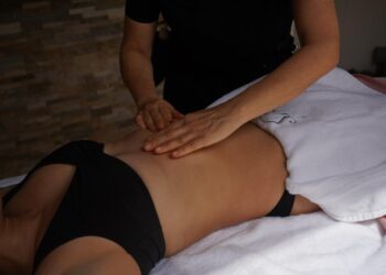 La importancia de las terapias de drenaje linfático después de una cirugía estética