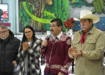 Gobierno del Estado promueve productos rurales en la Torre Bicentenario