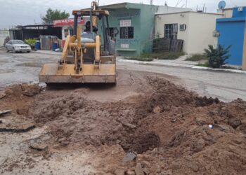 Restauró COMAPA líneas de conducción de agua en fraccionamiento San Valentín