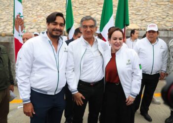 Arranca Gobernador Américo Villarreal Anaya acompañado por el Alcalde Carlos Peña Ortiz el Operativo Invierno 2023 Bienvenido Paisano