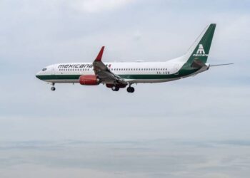 AMLO transmitirá en la Mañanera el primer vuelo de Mexicana