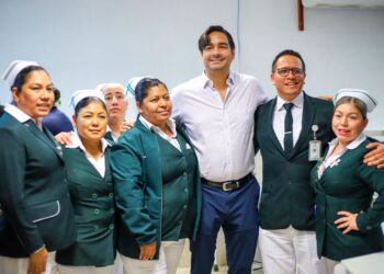 Entregó Alcalde Carlos Peña Ortiz colchones y sillas de ruedas a Clínica 15 del IMSS-Reynosa