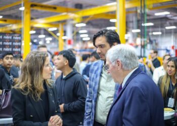 Inauguró Alcalde de Reynosa, Carlos Peña Ortiz expansión de maquiladora