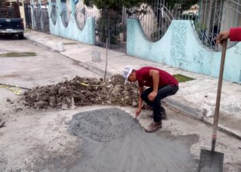 Concluyó COMAPA reparación de fuga de agua en la colonia Vicente Guerrero