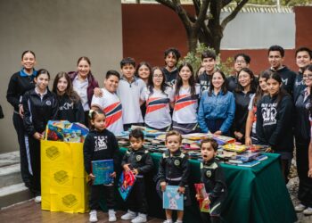 DIF Reynosa recibe donación de libros