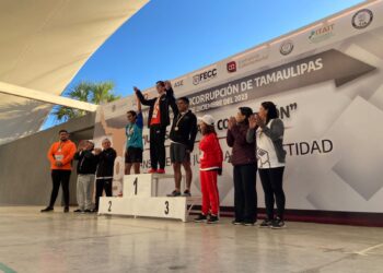 Participa Contraloría Gubernamental en la carrera 5k contra la corrupción