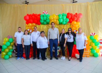 Disfrutaron familias del CEDES Posada Navideña con el Alcalde de Reynosa