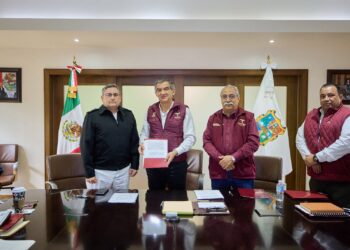 Donan a Tamaulipas buques para crear arrecife artificial